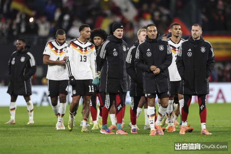 足球盘旋深,圳街头,开启城市治,爱游戏体育,爱游戏体育app,爱游戏体育官网,爱游戏体育下载,爱游戏体育入口